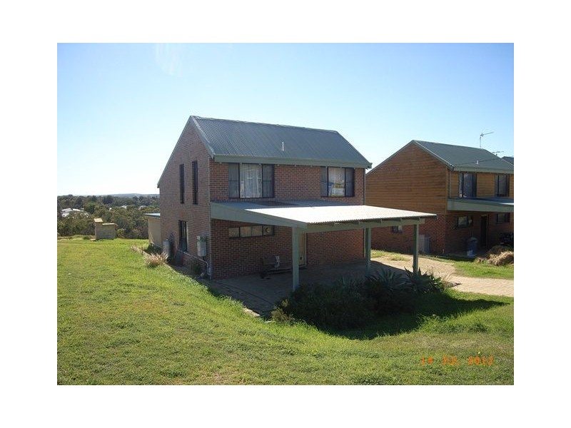 1/11 Kennedy Heights, Port Denison WA 6525