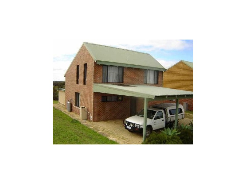 1/11 Kennedy Heights, Port Denison WA 6525