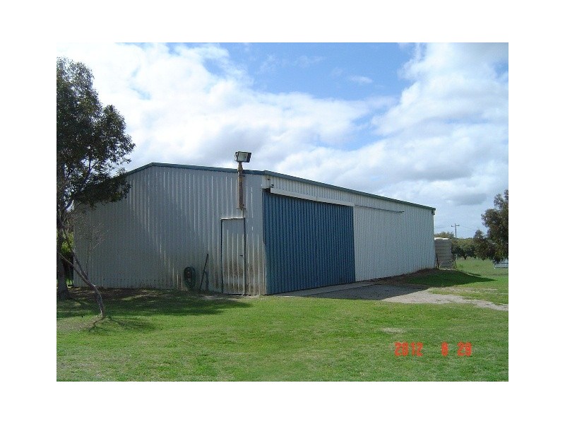 183 St Dominics, Dongara WA 6525