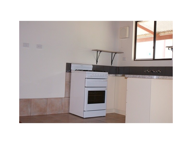 9 Hendy Street, Port Denison WA 6525