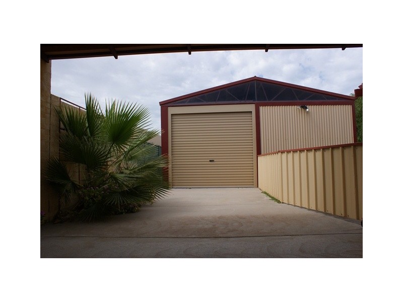 9 Hendy Street, Port Denison WA 6525