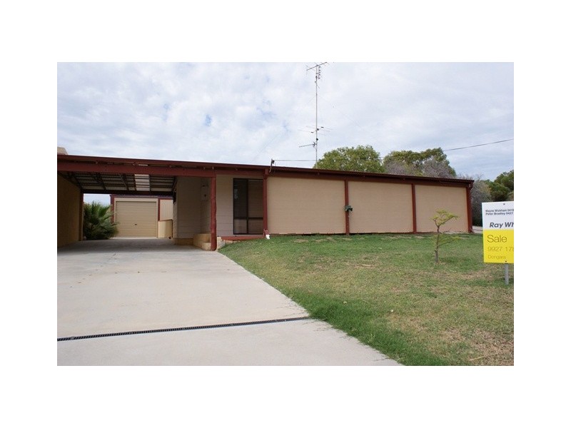 9 Hendy Street, Port Denison WA 6525