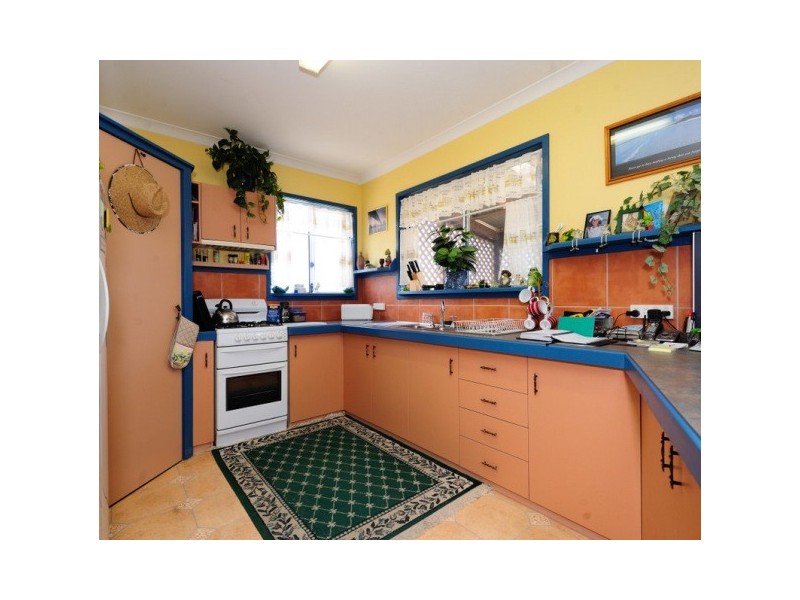 10 Parker Street, Port Denison WA 6525