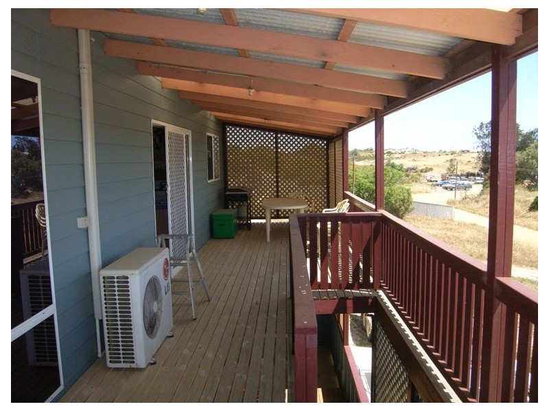 10 Parker Street, Port Denison WA 6525