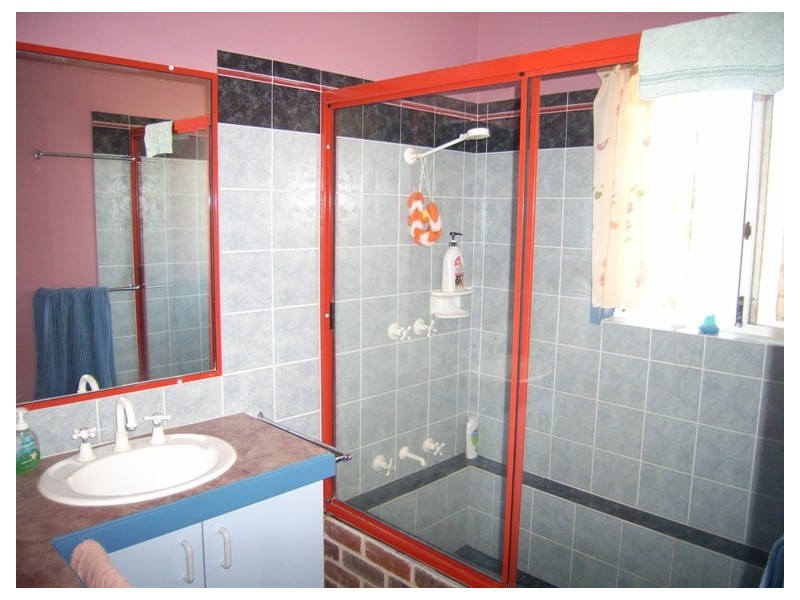 10 Parker Street, Port Denison WA 6525