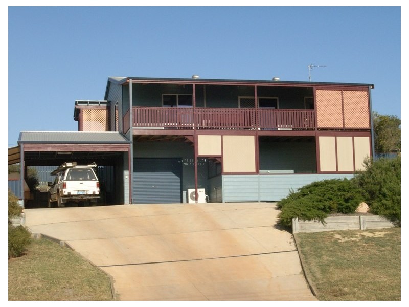 10 Parker Street, Port Denison WA 6525