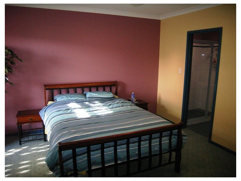 10 Parker Street, Port Denison WA 6525