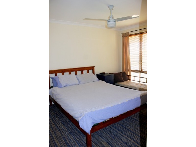 4 Barrett Cove, Dongara WA 6525