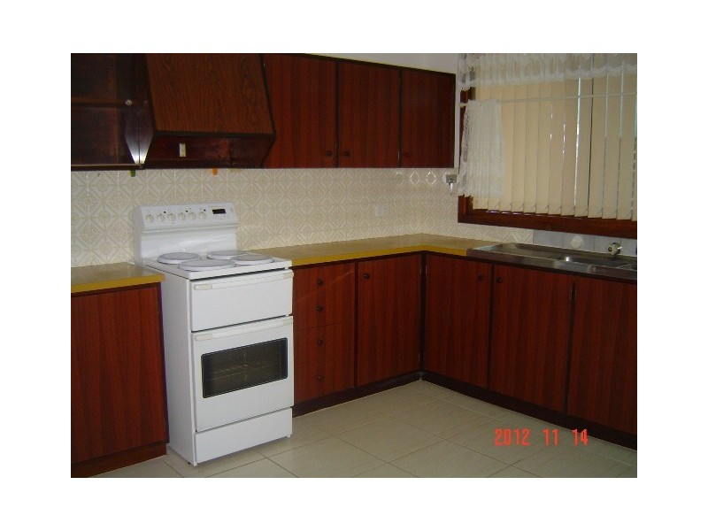 2 Downes Way, Port Denison WA 6525