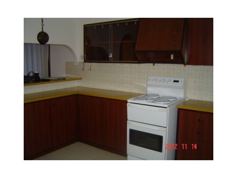 2 Downes Way, Port Denison WA 6525