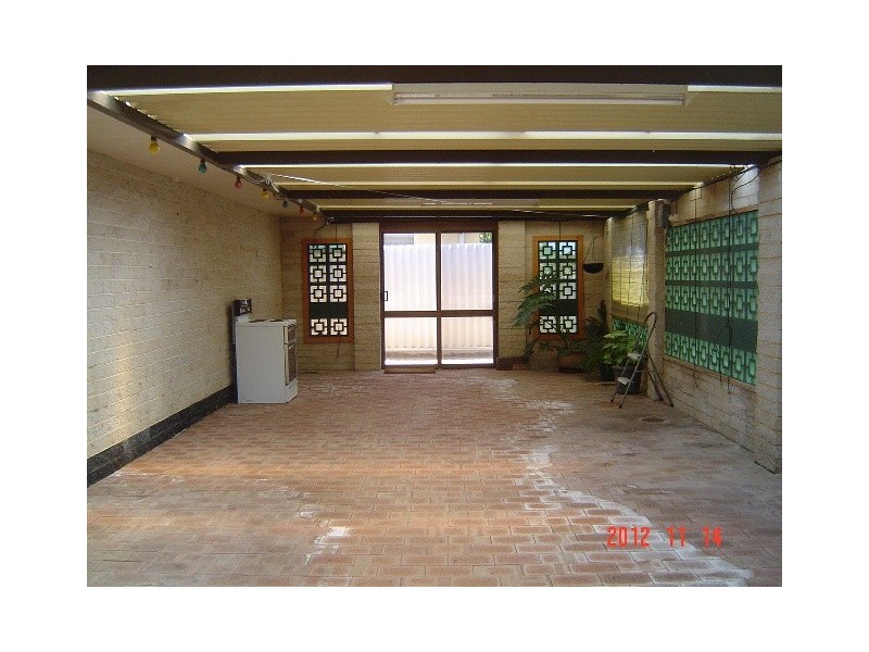 2 Downes Way, Port Denison WA 6525