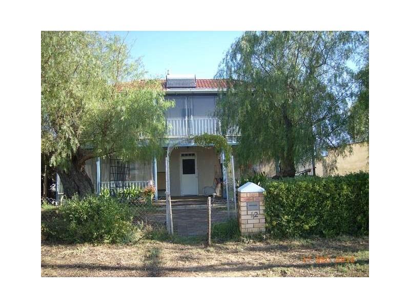 12 Hunts Road, Dongara WA 6525