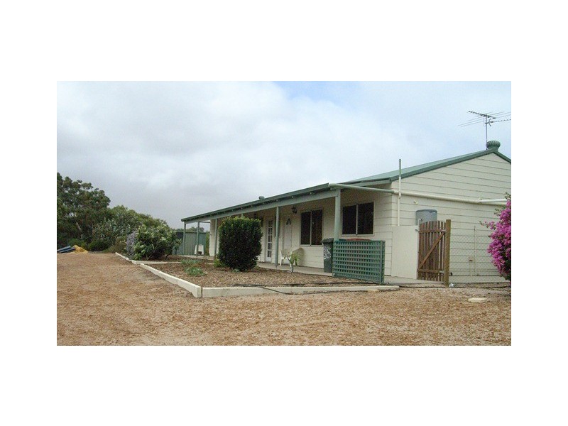 235 St Dominics, Springfield WA 6525