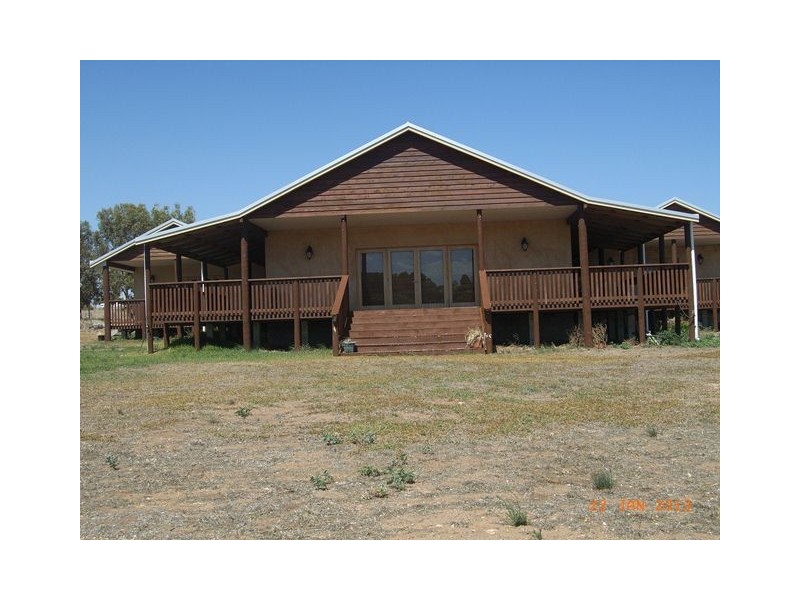 148 Brennand Road, Dongara WA 6525