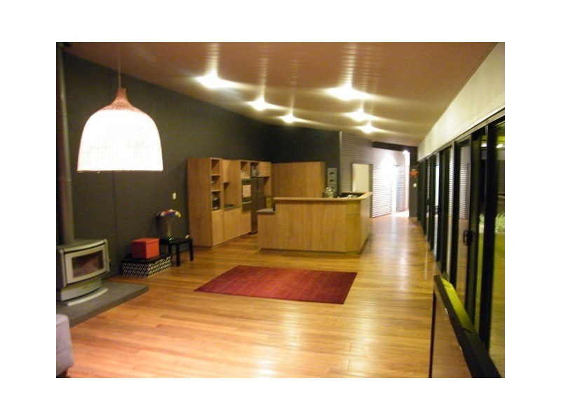 126 Fane Road, Dongara WA 6525