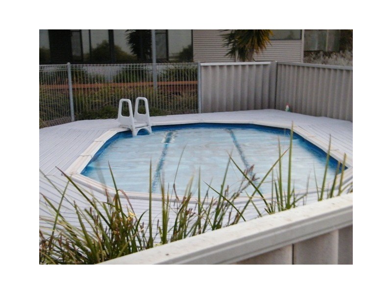 126 Fane Road, Dongara WA 6525