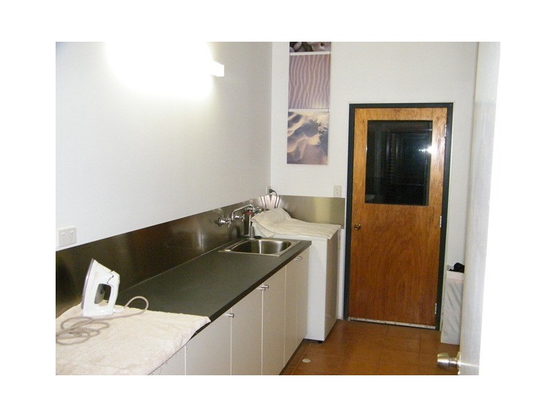 126 Fane Road, Dongara WA 6525