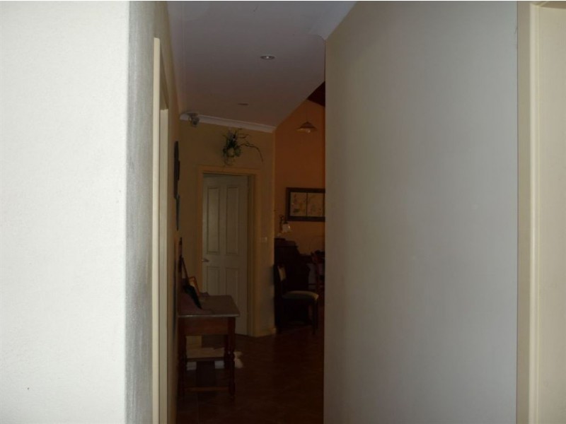 25 Church Street, Dongara WA 6525