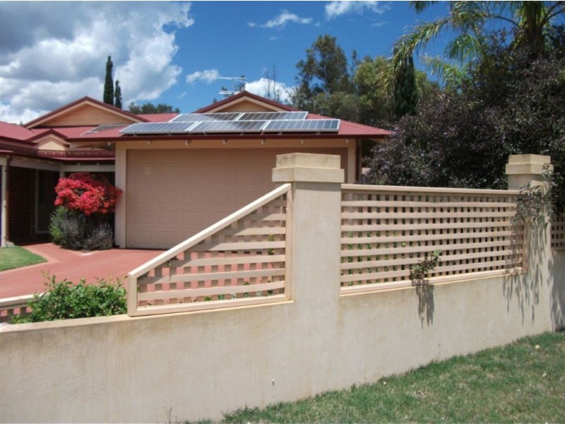 25 Church Street, Dongara WA 6525