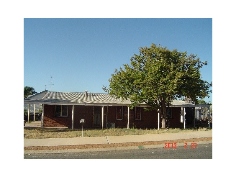 1 Pickering Drive, Dongara WA 6525