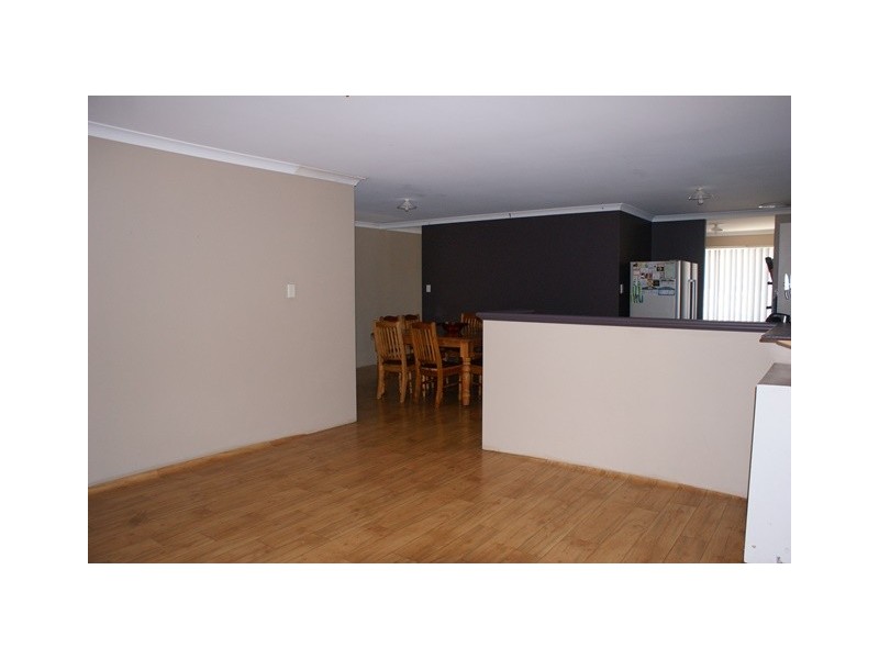 5 Thurkle Square, Dongara WA 6525