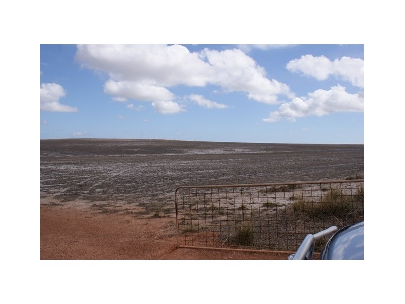 1986 Allanooka Springs Road, Allanooka WA 6525