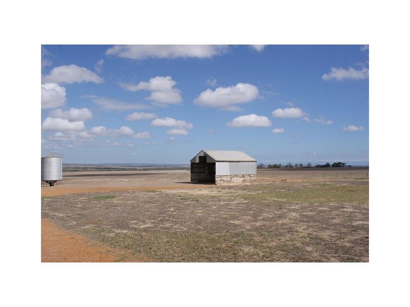 1986 Allanooka Springs Road, Allanooka WA 6525