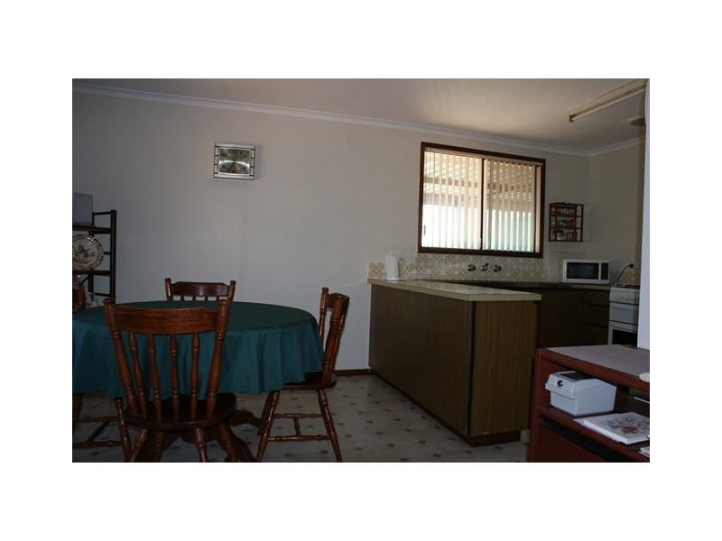 2 Howard Street, Three Springs WA 6519