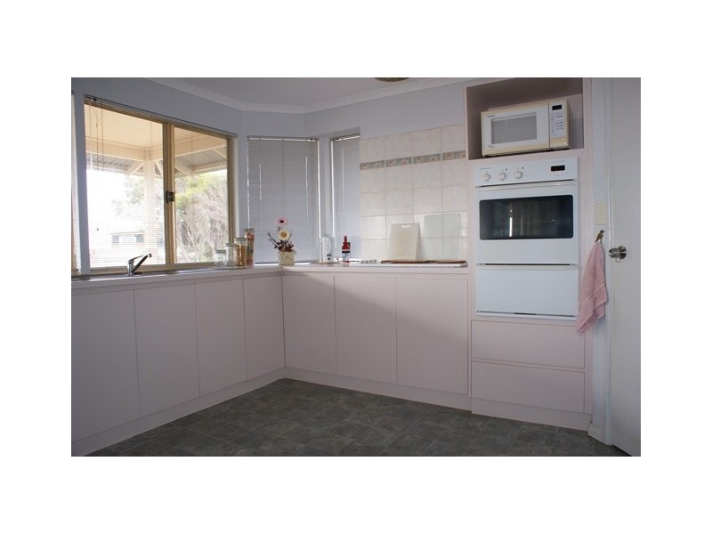 19 Seaview Court, Port Denison WA 6525