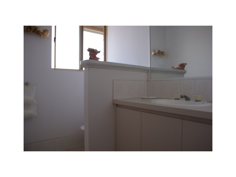 19 Seaview Court, Port Denison WA 6525