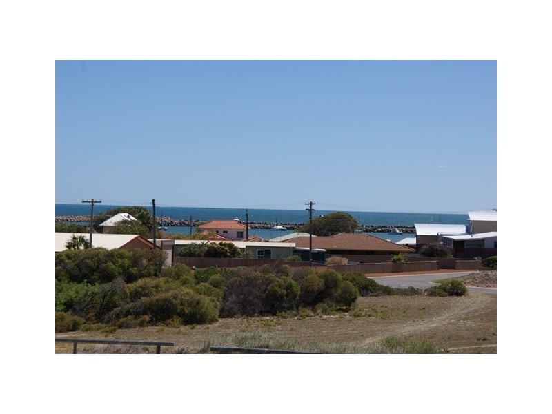 19 Seaview Court, Port Denison WA 6525