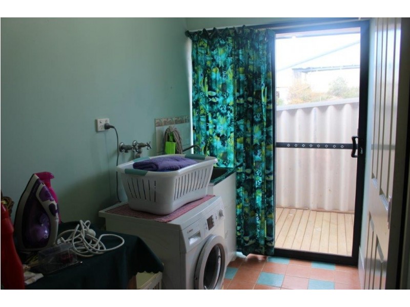 6 Sea Ripple Avenue, Port Denison WA 6525