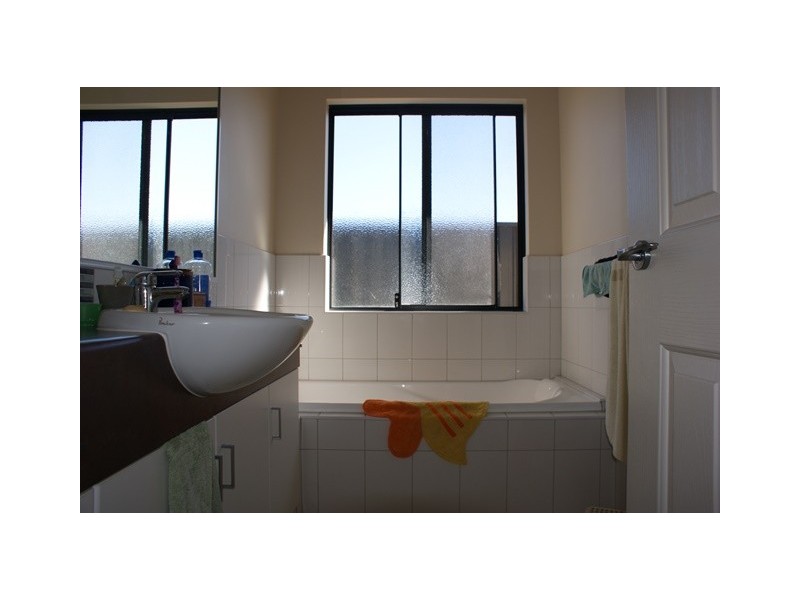 16 Mason Crescent, Port Denison WA 6525