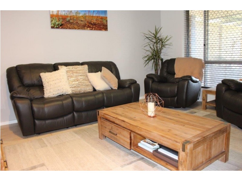 14 Scott Road, Dongara WA 6525