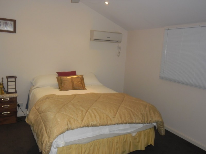 3 Railway Ave, Carnamah WA 6517