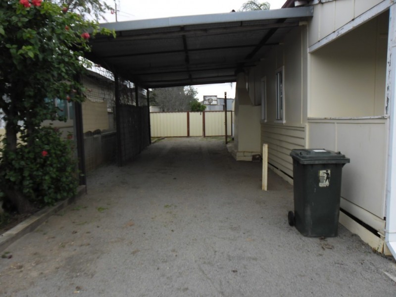 7 Railway Ave, Carnamah WA 6517