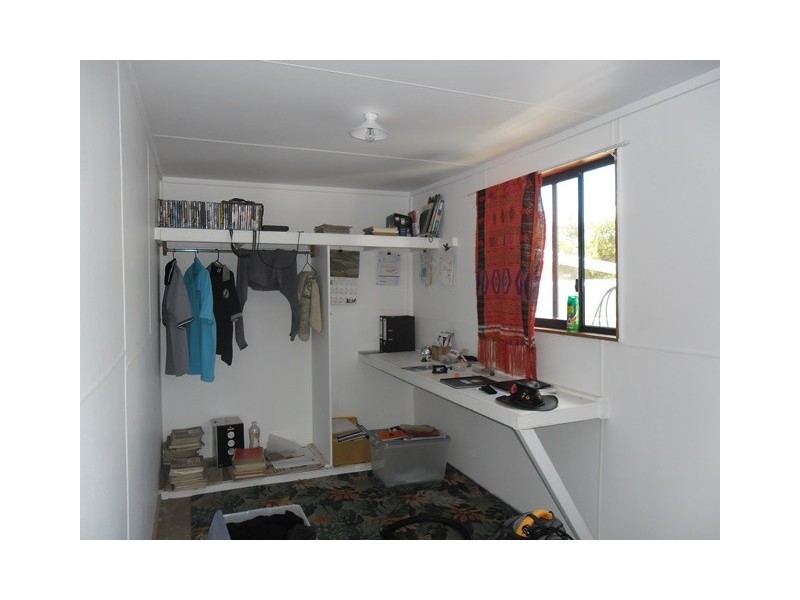 10 Robertson Street, Carnamah WA 6517