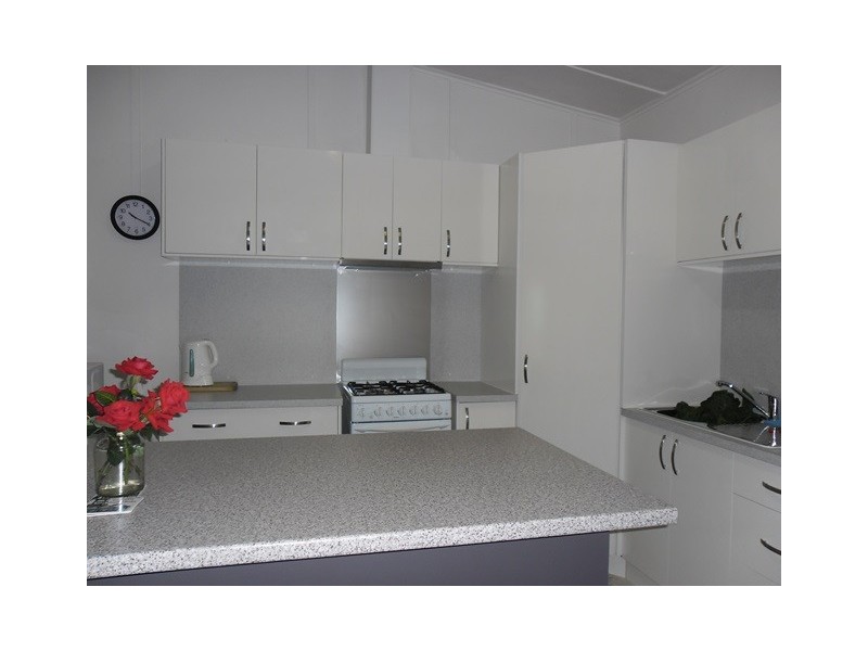 10 Robertson Street, Carnamah WA 6517