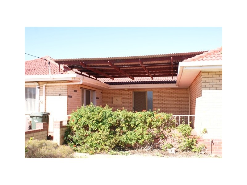 5 Carnarvon St, Port Denison WA 6525