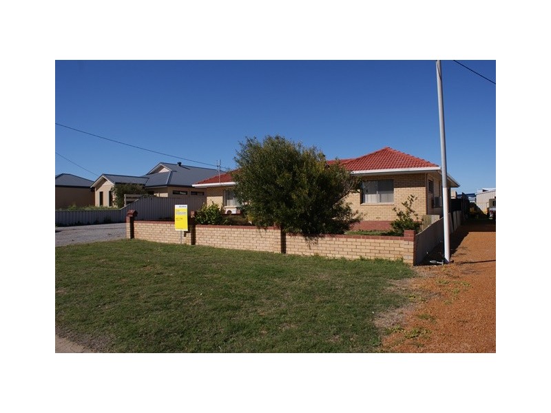 5 Carnarvon St, Port Denison WA 6525