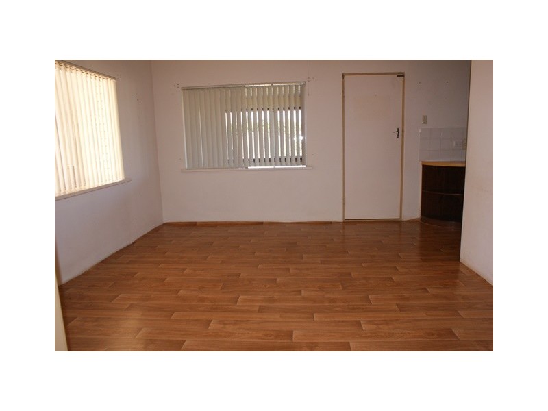 5 Carnarvon St, Port Denison WA 6525