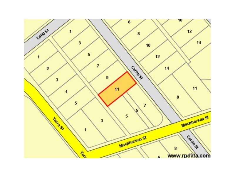 11 Caron St, Carnamah WA 6517