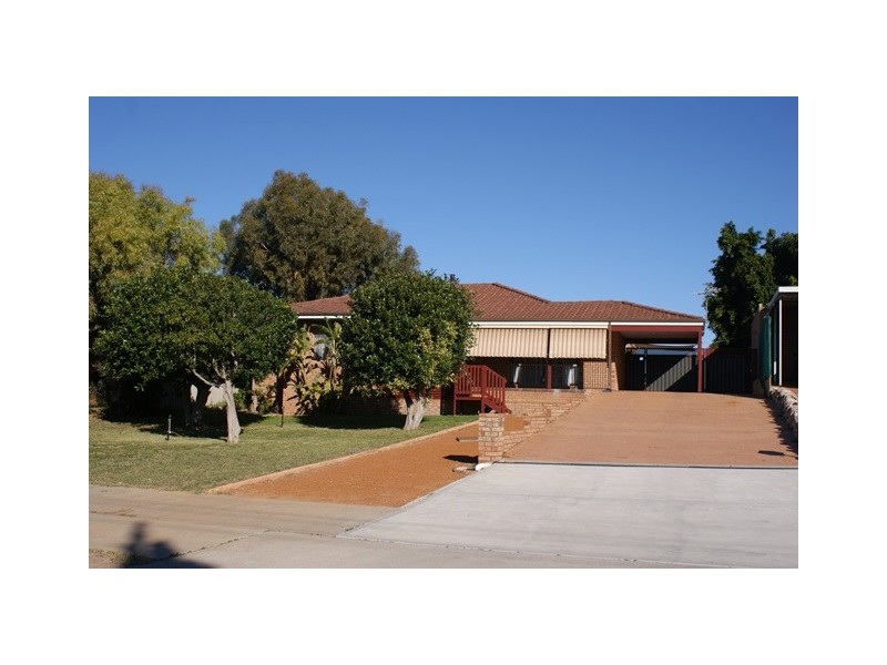 31 Church St, Dongara WA 6525