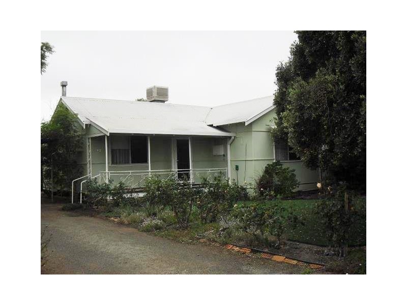 27 Mayrhofer Street, Three Springs WA 6519