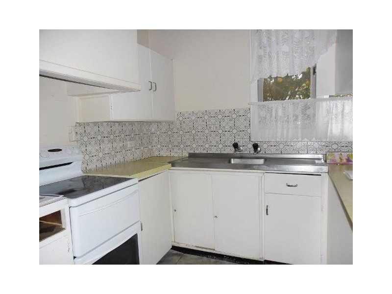 27 Mayrhofer Street, Three Springs WA 6519