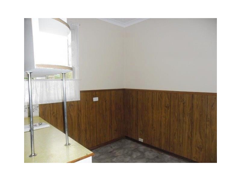 27 Mayrhofer Street, Three Springs WA 6519