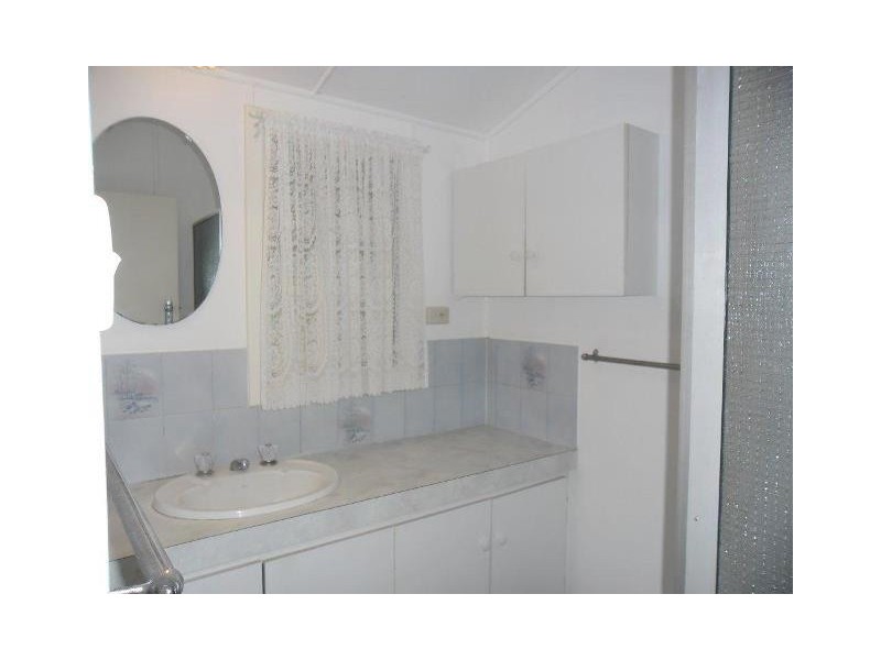 27 Mayrhofer Street, Three Springs WA 6519