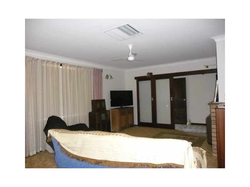 55 Carter Street, Three Springs WA 6519