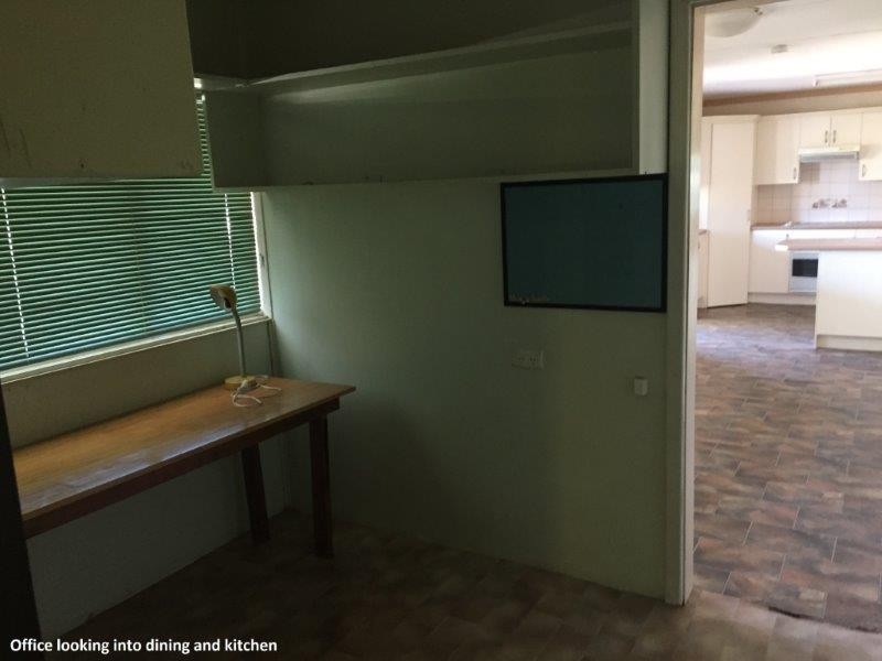 8 Niven Crescent, Carnamah WA 6517