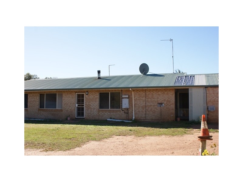 65 Brennand Road, Dongara WA 6525